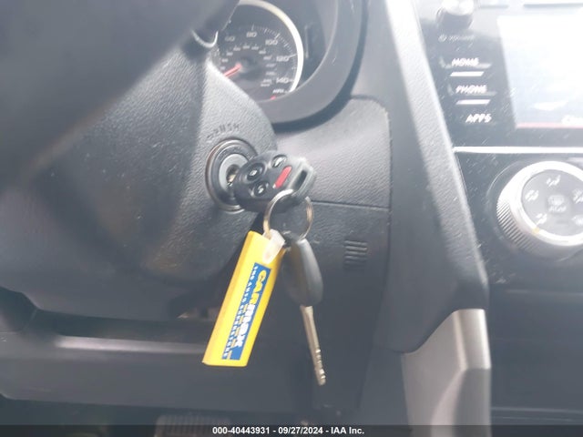 Subaru Forester 2.5i Premium 2016 JF2SJADCXGH472770 Image 11