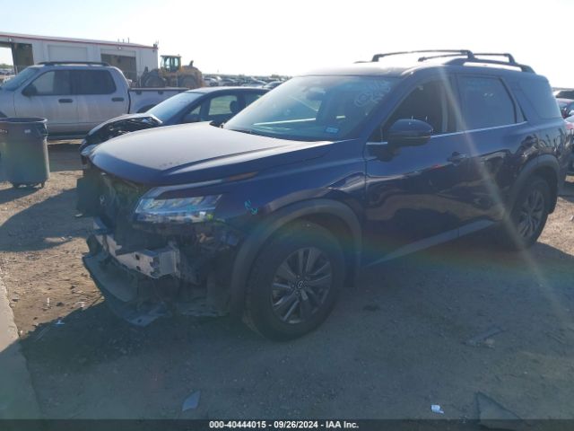 5N1DR3BB7NC215299 Nissan Pathfinder Sv 2wd
