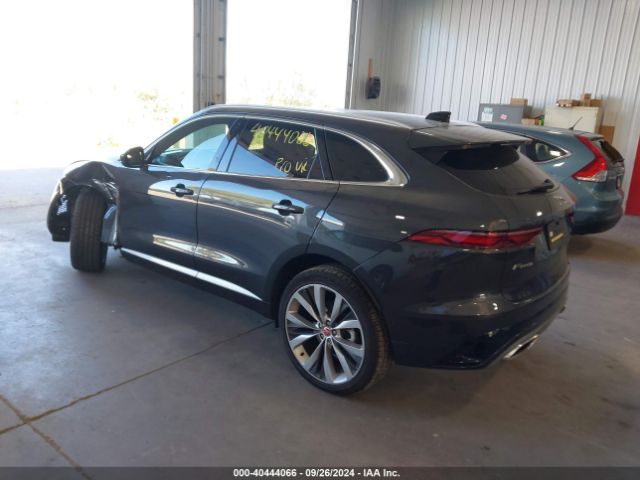 2023 JAGUAR F-PACE SADCT2FU0PA715444 Photo 2