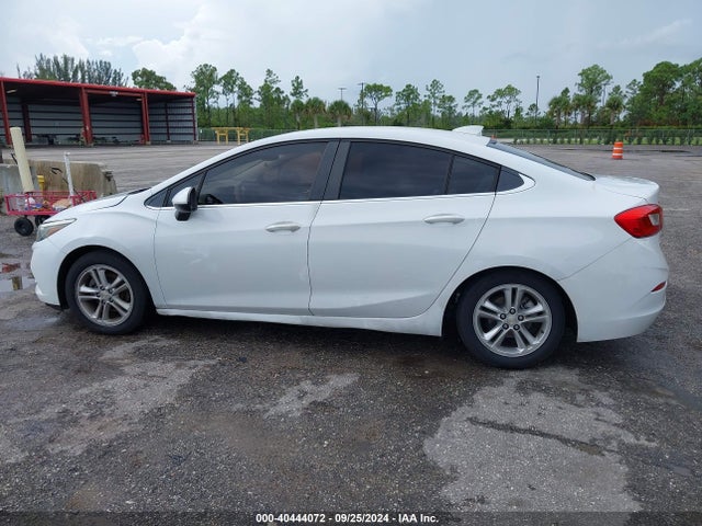 Продажа на аукционе авто 2017 Chevrolet Cruze Lt Auto, vin: 1G1BE5SM7H7168382, номер лота: 40444072