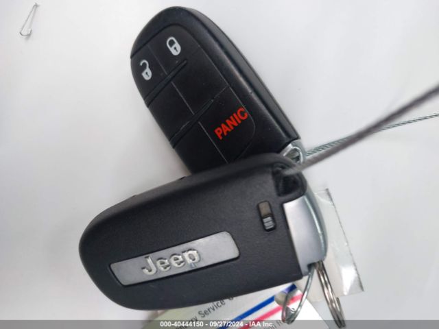 1C4RJFAG9MC771869 Jeep Grand Cherokee Laredo E 4x4