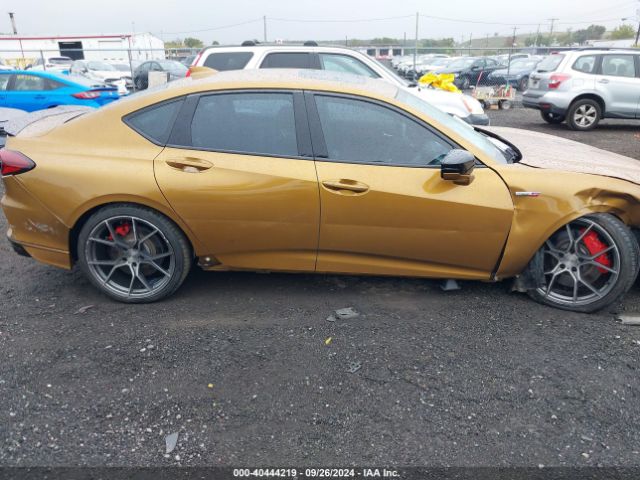 19UUB7F07NA000589 Acura Tlx Type S