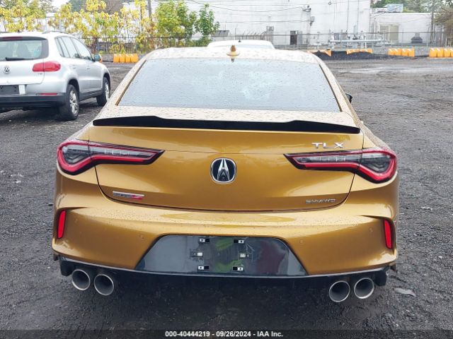 19UUB7F07NA000589 Acura Tlx Type S
