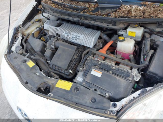 JTDKN3DU1E1756530 Toyota Prius Two