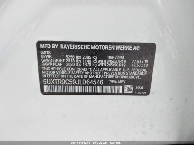 2018 BMW X3 5UXTR9C59JLD64546 Photo 8