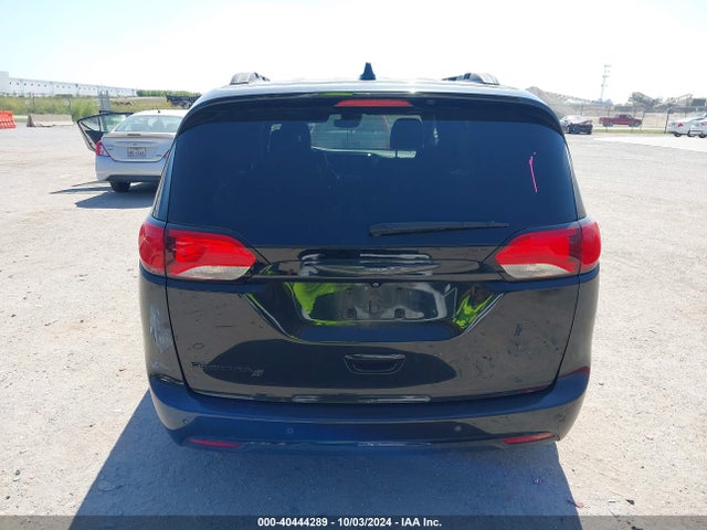Chrysler Pacifica Touring L Plus 2018 2C4RC1EG3JR350451 Image 16
