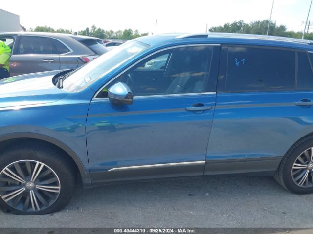 3VV3B7AX0JM105522 Volkswagen Tiguan 2.0t Se/2.0t Sel