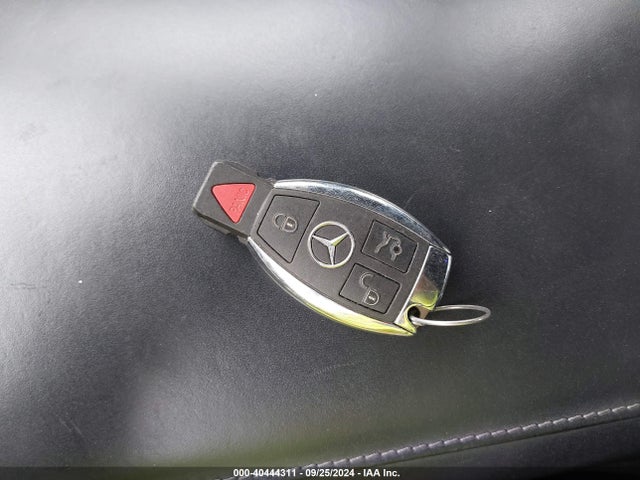 WDDUG8CB1GA219214 Mercedes-Benz S 550