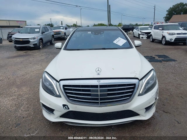 WDDUG8CB1GA219214 Mercedes-Benz S 550