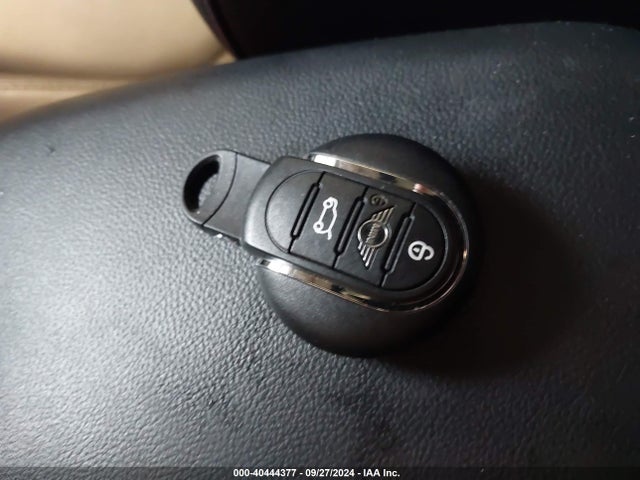 2019 MINI COUNTRYMAN WMZYT3C56K3E97868 Photo 10