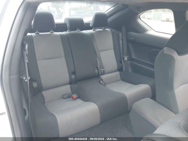 JTKJF5C73E3068283 Scion TC