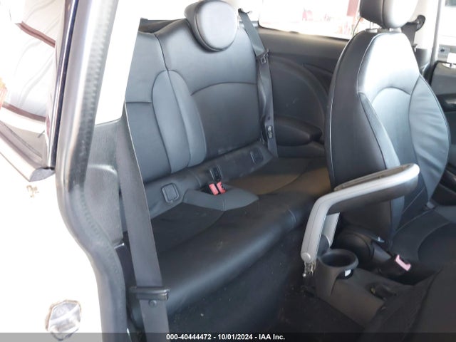 2008 MINI COOPER S WMWMF73588TV37741 Photo 7