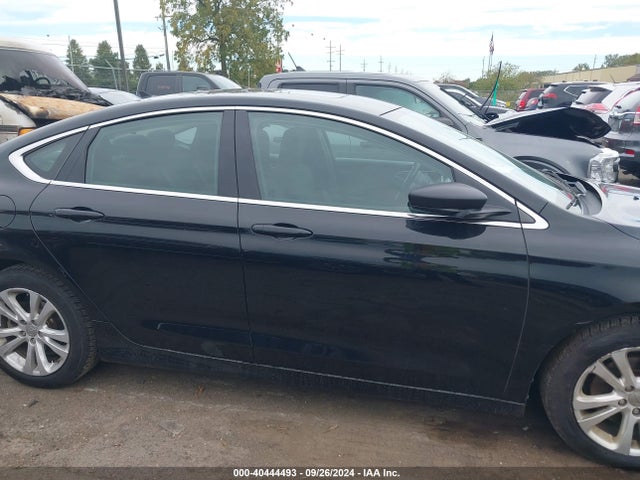 1C3CCCABXGN128351 Chrysler 200 Limited