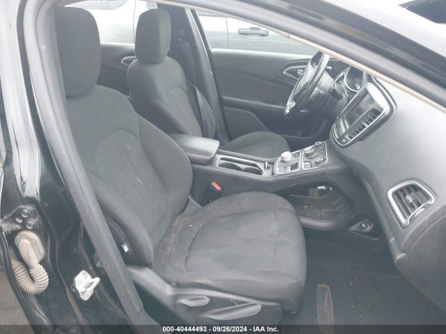 1C3CCCABXGN128351 Chrysler 200 Limited