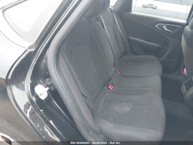 1C3CCCABXGN128351 Chrysler 200 Limited