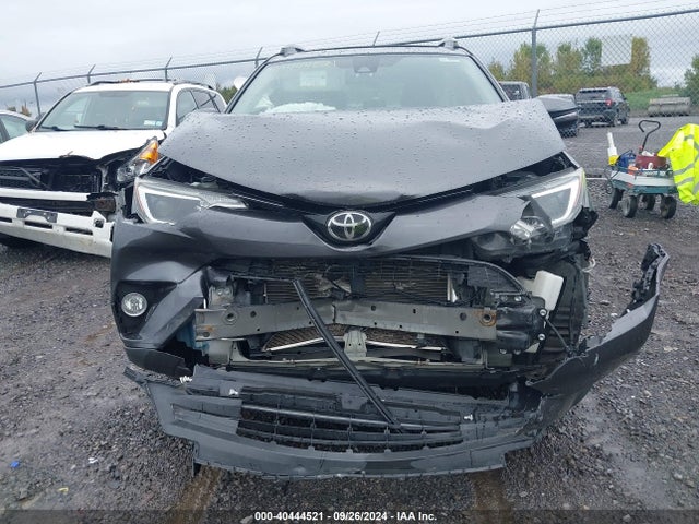 Toyota Rav4 Xle 2018 JTMRFREV5JJ719481 Image 13
