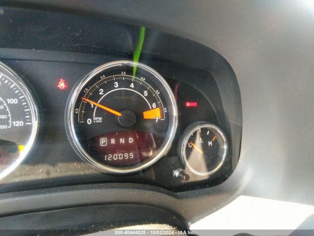 1C4NJCEA5GD636504 Jeep Compass Latitude