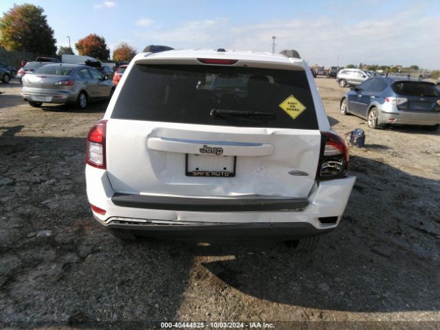 1C4NJCEA5GD636504 Jeep Compass Latitude