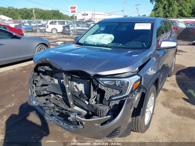 GMC Terrain Sle 2018 3GKALMEV2JL402862 Image 2