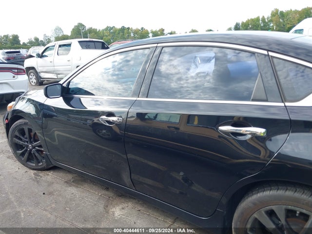 Nissan Altima 2.5 Sr 2017 1N4AL3AP5HC276148 Image 14