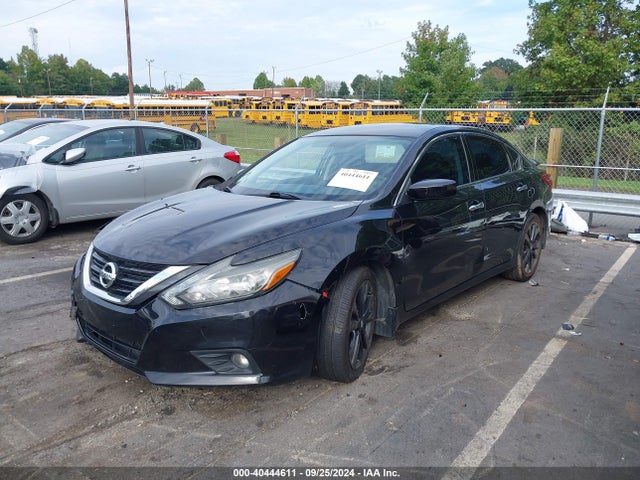 Nissan Altima 2.5 Sr 2017 1N4AL3AP5HC276148 Image 2