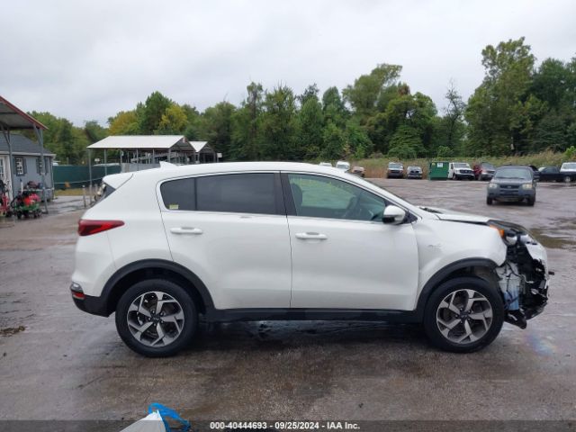KNDPMCAC8L7633290 KIA Sportage Lx