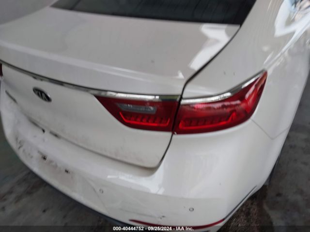 KNALC4J1XH5050984 KIA Cadenza Premium