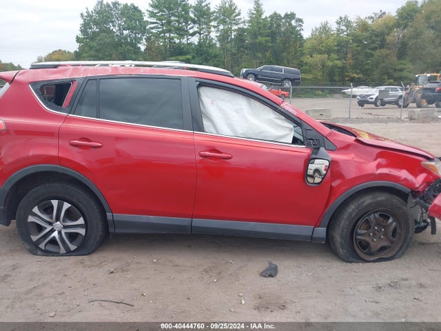 Toyota RAV4 LE 2017 2T3BFREV5HW576996 Image 13