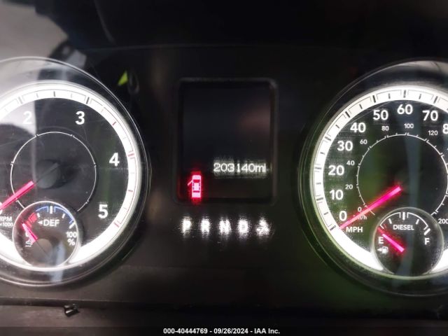 3C6UR5DL7EG225275 RAM 2500 Slt