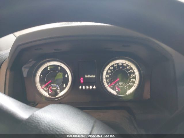 3C6UR5DL7EG225275 RAM 2500 Slt