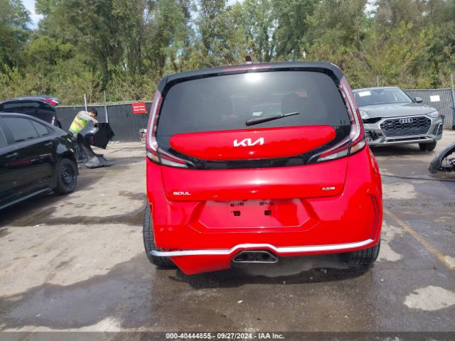 KNDJ53AU1P7211010 KIA Soul Gt-line