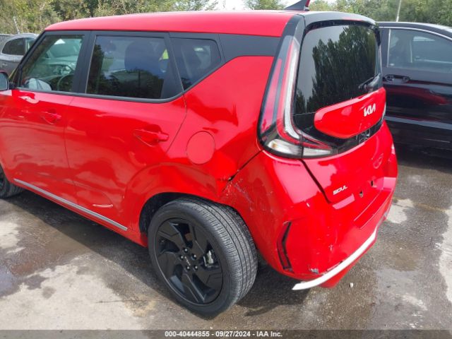 KNDJ53AU1P7211010 KIA Soul Gt-line
