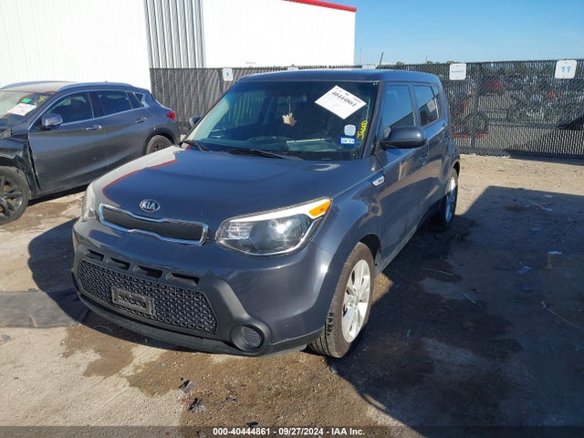 KIA SOUL + 2015 KNDJP3A5XF7150368 Image 2