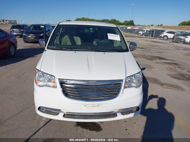 2C4RC1CG5GR306205 Chrysler Town & Country Touring-l