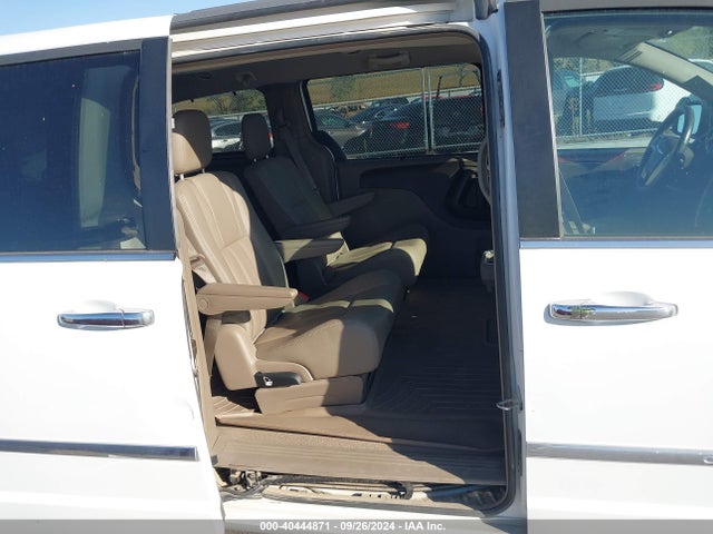 2C4RC1CG5GR306205 Chrysler Town & Country Touring-l