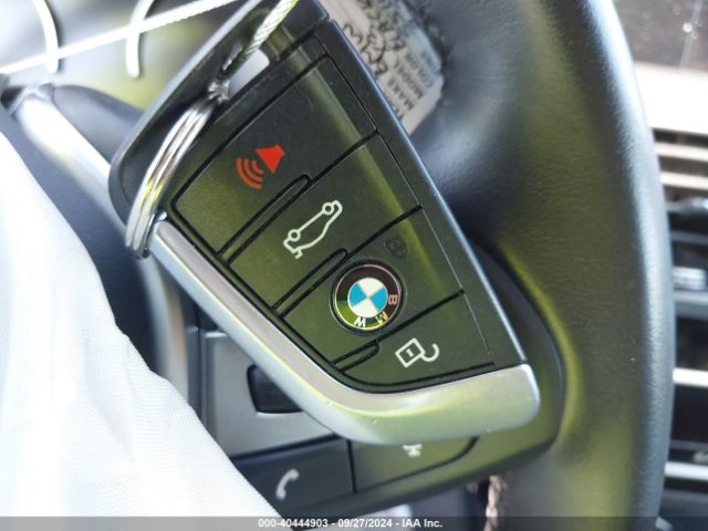 5UXTR7C54KLF35516 BMW X3 Sdrive30i