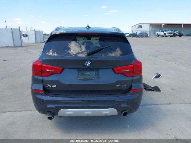 5UXTR7C54KLF35516 BMW X3 Sdrive30i