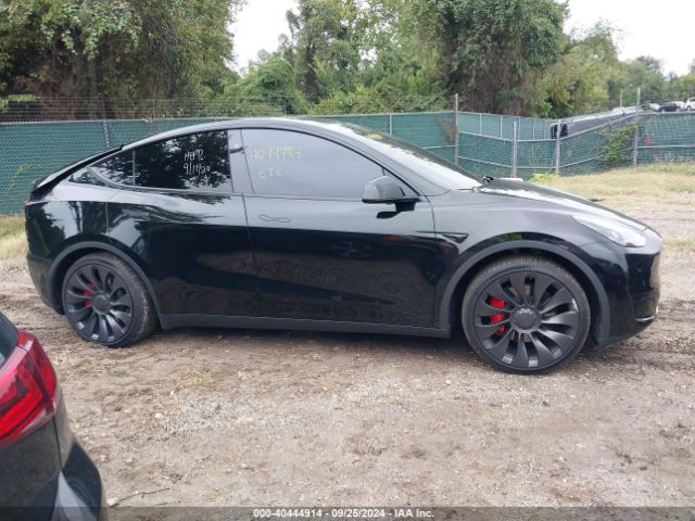 7SAYGDEF4RA265473 Tesla Model Y Performance Dual Motor All-wheel Drive