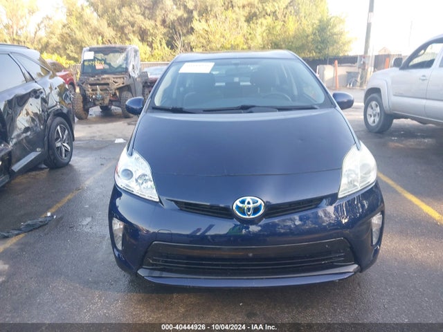 Toyota Prius Two 2014 JTDKN3DUXE1776100 Image 12