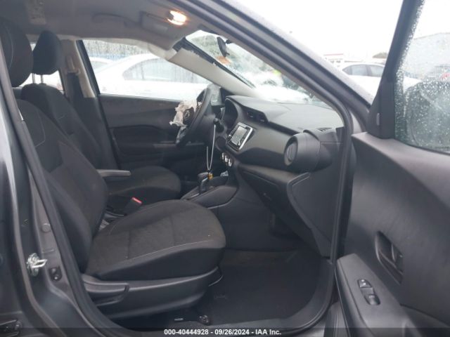 3N1CP5BV3NL525789 Nissan Kicks S Xtronic Cvt