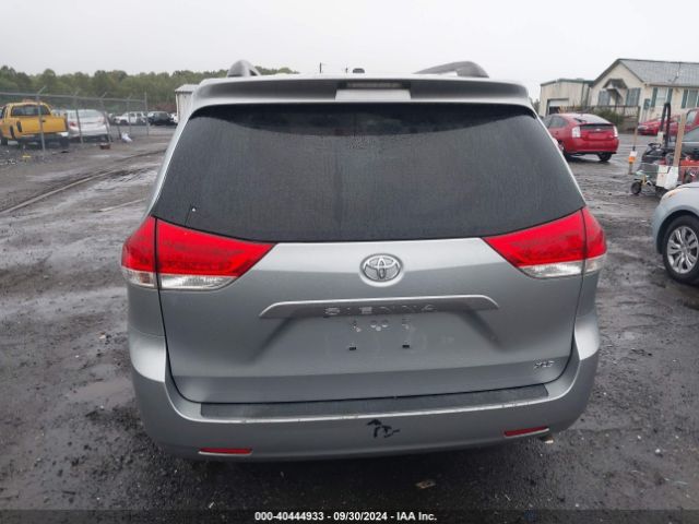 5TDYK3DC6ES507797 Toyota Sienna Xle V6 8 Passenger