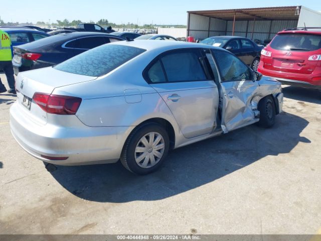 3VW267AJ0GM250060 Volkswagen Jetta 1.4t S