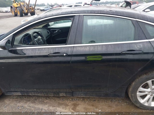 Chrysler 200 Limited 2015 1C3CCCAB8FN537835 Image 15