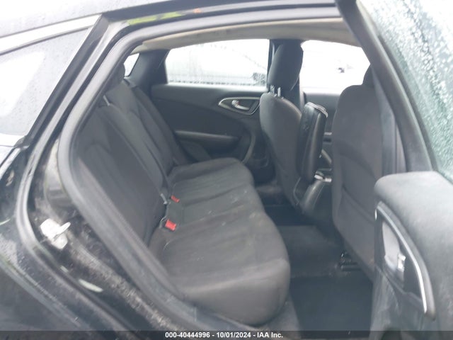 Chrysler 200 Limited 2015 1C3CCCAB8FN537835 Image 8