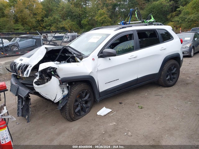 1C4PJMBX9JD578721 Jeep Cherokee Trailhawk 4x4