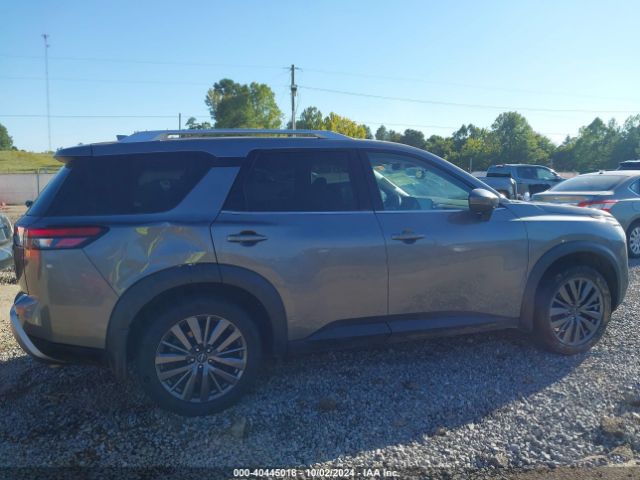 5N1DR3CB0NC265640 Nissan Pathfinder Sl 2wd