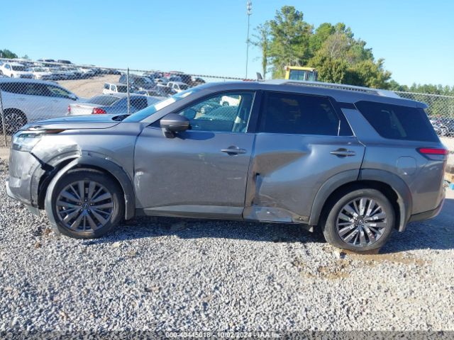 5N1DR3CB0NC265640 Nissan Pathfinder Sl 2wd