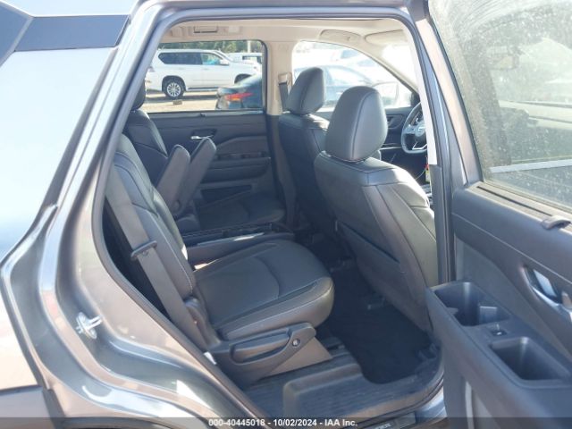 5N1DR3CB0NC265640 Nissan Pathfinder Sl 2wd