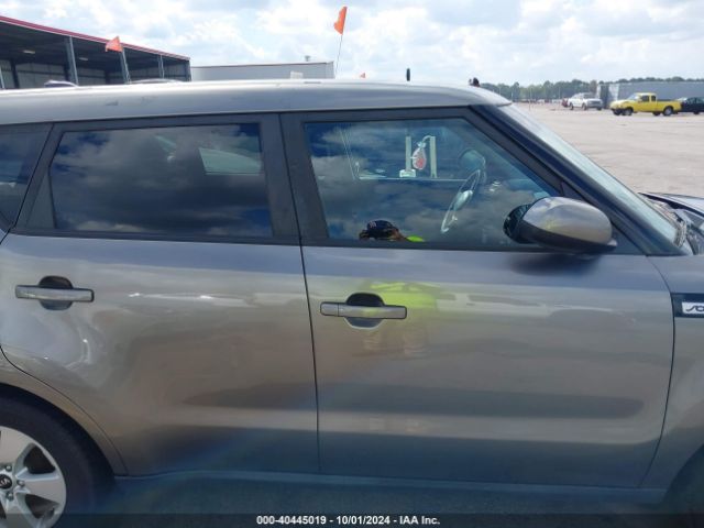 KNDJN2A25J7596071 KIA Soul