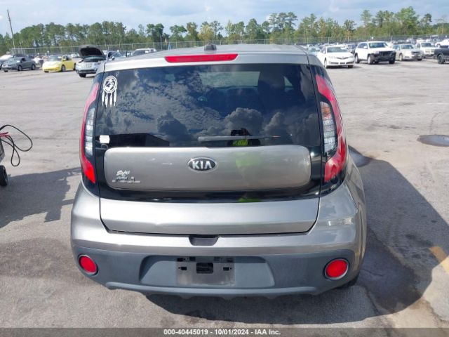 KNDJN2A25J7596071 KIA Soul